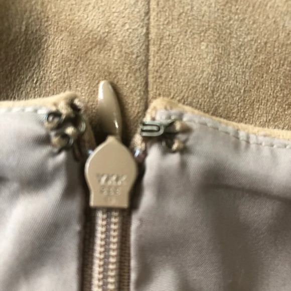 5/$25 J.crew  Faux Suede Pencil Skirt Size 2 Tan Back Zipper - Picture 11 of 12